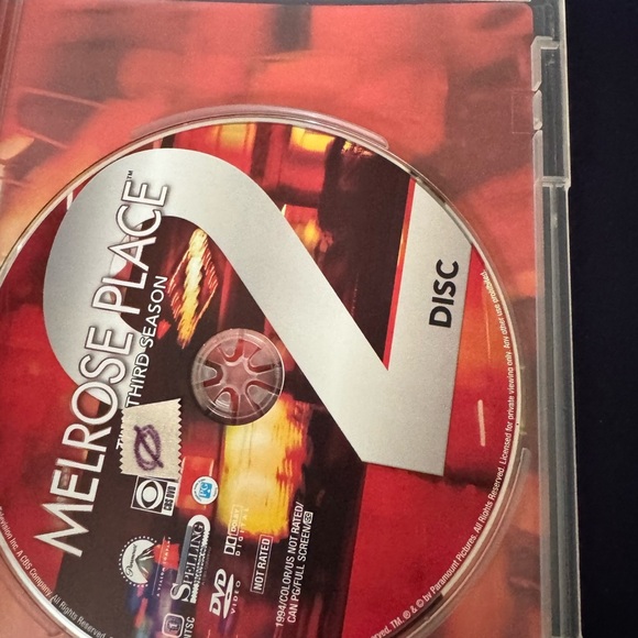 Melrose Place Season Three (2 Discs) EUC - Picture 3 of 9